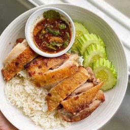 ไก่ย่างคลุกฝุ่น by เสือน้อย หน้า 7-11 ชลเทพ