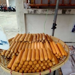 ร้านป้าหน๋อย ไส้กรอกรวมรส