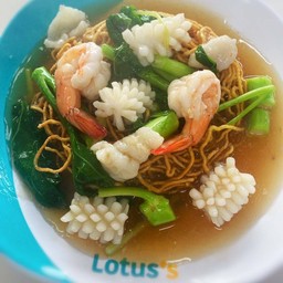 เส้นหมี่ขาวราดทะเล