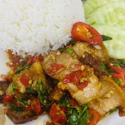 ข้าวกะเพราหมูกรอบ