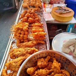 ไก่ทอดหาดใหญ่พึ่งมี17 ไก่ทอดหาดใหญ่ พึ่งมี17