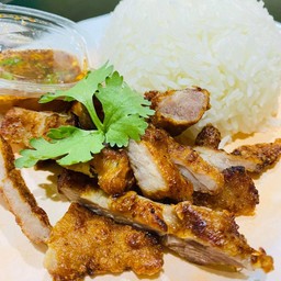 ข้าวหมูทอด