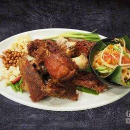 ขาหมูทอดตำนัว