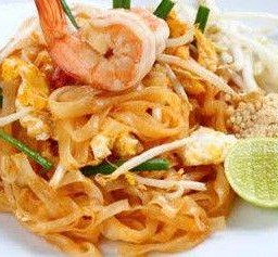 ผัดไทยกุ้งสด