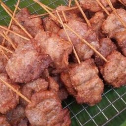 บ้านพารวยหมูทอดหมูปิ้งนมสด5บาท