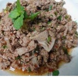 ลาบเนื้อ