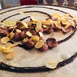 กิฟซี่เครป แม่ค้าตัวอ้วน Giftzy Crepes