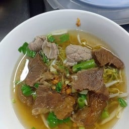 บัวพันธ์ ก๋วยเตี๋ยวแชมป์ ฮั้งเพ้ง คลอง8
