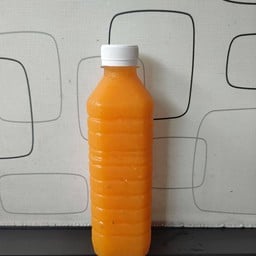 น้ำส้มคั้นสด 100% Orange Juice