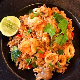 ข้าวผัดต้มยำ