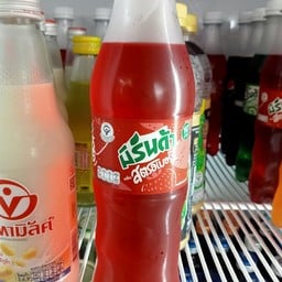 มิรินด้า แดง