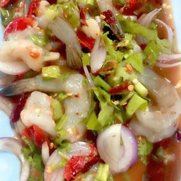 ยำกุ้งสด