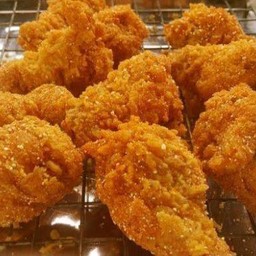 น่องเล็กคลุกผงวิ้งแซ่บ