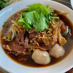 ก๋วยเตี๋ยวรวมเนื้อ (ธรรมดา)