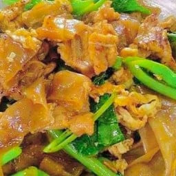 ผัดซีอิ๋วหมูนุ่ม