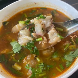 ต้มแซ่บหมู แข้งหมู