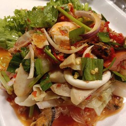 ยำเส้นแก้วรวมมิตร