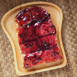 ขนมปังปิ้ง แยมบลูเบอร์รี่