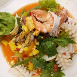 ยำข้าวโพดทะเล