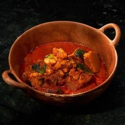 DL:แกงคั่วปูไข่ฟักทอง/Red curry with crab meat&pumpkin