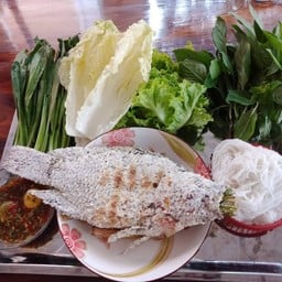 ปลาเผา คลองสาม