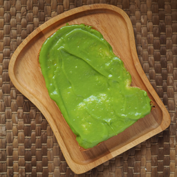 ขนมปังปิ้ง สังขยาใบเตย