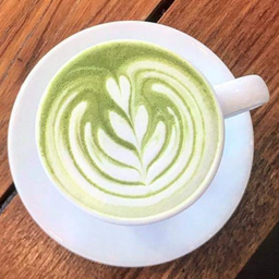 มัทฉะลาเต้ ร้อน