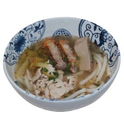 ขนมจีนไหหลำน้ำใส หมูสด+หมูกรอบ+กระเพาะหมู