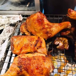 ไก่ย่างน่องติดสะโพก