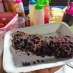 โรตีกุหลาบราดช็อกหน้าเม็ดเรนโบว์