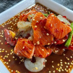 เกาเหลาแซลม่อลกุ้งสด
