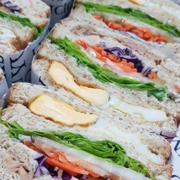 แซนวิชเกาหลี - ทูน่า+ไข่ดาว (2 ชิ้น)