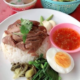 โกเด้ง-โฮเด้ง ก๋วยเตี๋ยวเนื้อ,หมู ท่าขอนยาง