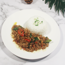 ข้าวผัดกะเพราหมู/ไก่