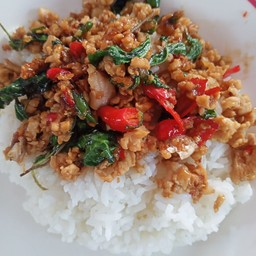 ข้าวกะเพราไก่