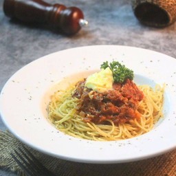 สปาเก็ตตี้โบโลเนสเนื้อออสเตรเลียน