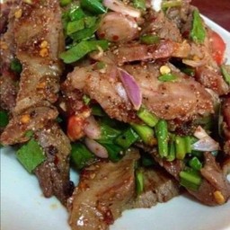 น้ำตกหมู