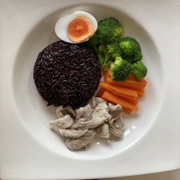 ข้าวหน้าหมู ซอสซีฟู้ด