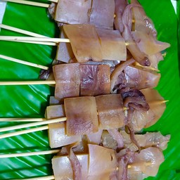 ปลาหมึกกรอบ ไม้ละ