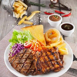 คอมบาย1 - สเต็กหมูพริกไทยดำ+สเต็กไก่สไปซี่