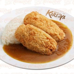 ข้าวหน้าแกงกะหรี่ปลาชุบเกล็ดขนมปังทอด