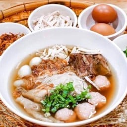 เดอะจั๊บ ก๋วยจั๊บญวน&ส้มตำ ลาบก้อย สายล่าง ระยอง