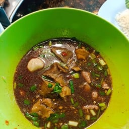 ร้านนายจ้อยปากแพรก -