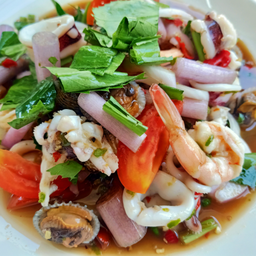 ยำทะเลรวม