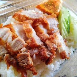 ข้าวหมูทอดโชกุน อาหารตามสั่งเจ๊อ๊อฟ