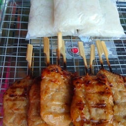 ร้านไจแอนท์ไส้กรอกอีสาน-หมูปิ้งข้าวเหนียว ราชพฤกษ์1