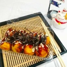 มาม๊า ทาโกะยากิ ตลาดเบิร์ดคลองถม มาร์เก็ตเจดีย์หัก