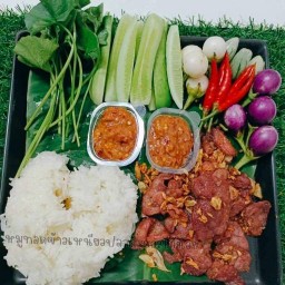 หมูปลาร้านายน้อย @พระประแดง