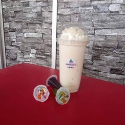 นมปั่น+ปีโป้