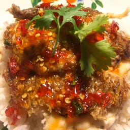 ข้าวปลานิลแกะราดพริก ( เล็ก )